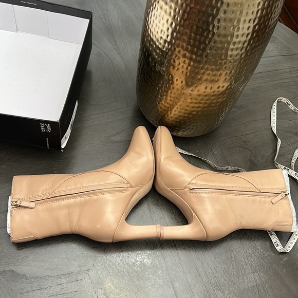 Naturalizer Creme Brulee Harlene Leather Boot - Women - Picture 7 of 11